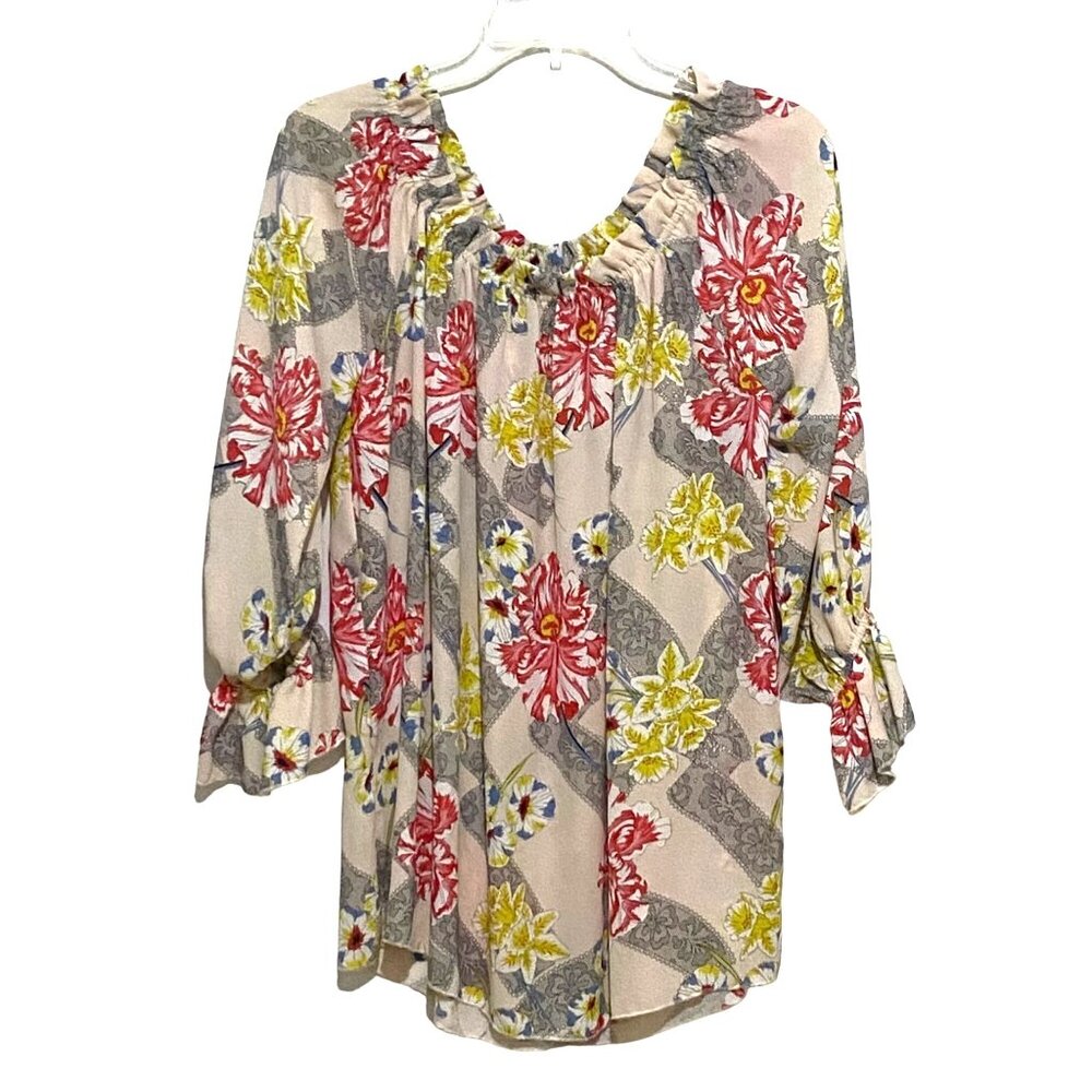 Violet+Claire Gauzy Floral Pullover‎ Top 1X